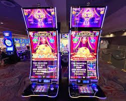 Mamiber kasino berbagai pilihan meja roulette dan blackjack live